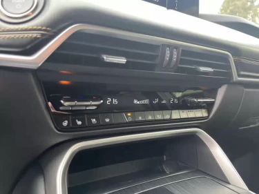Foto van Mazda CX-60