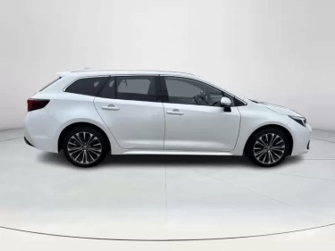 Foto van Toyota Corolla Touring Sports