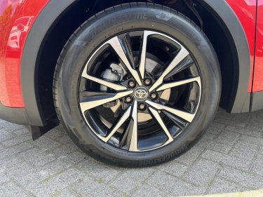 Foto van Toyota C-HR
