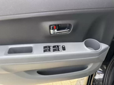 Foto van Daihatsu Sirion