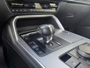 Foto van Mazda CX-60