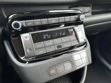 Foto van Hyundai INSTER