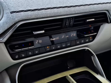 Foto van Mazda CX-60