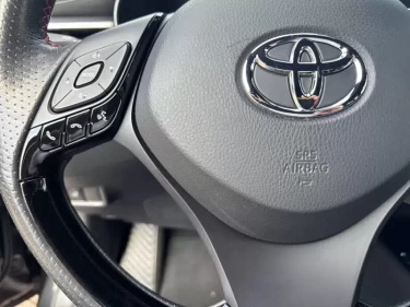 Foto van Toyota C-HR