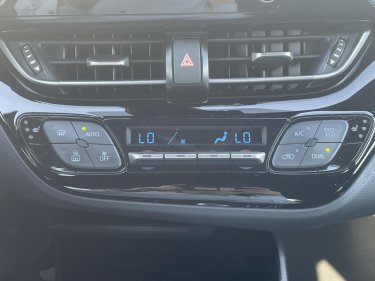 Foto van Toyota C-HR