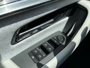 Foto van Mazda CX-60