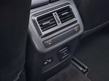 Foto van Mazda CX-60