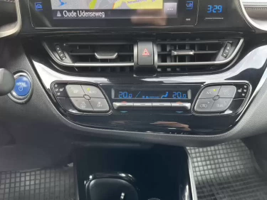 Foto van Toyota C-HR