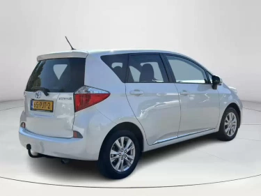 Foto van Toyota Verso-S