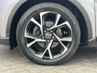 Foto van Toyota C-HR