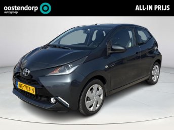 Toyota Aygo 1.0 VVT-i x-play **AIRCO/ BEGRENZER/ PARKEERCAMERA/ GARANTIE** occasion 2017