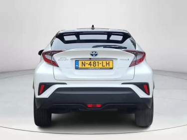 Foto van Toyota C-HR