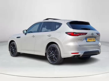 Foto van Mazda CX-60