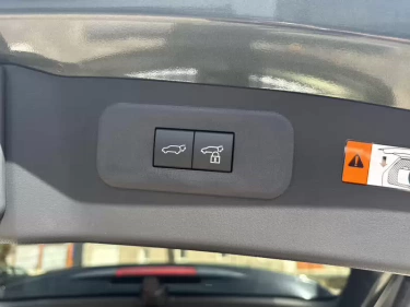 Foto van Lexus NX