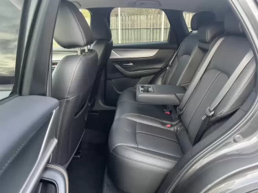 Foto van Mazda CX-60