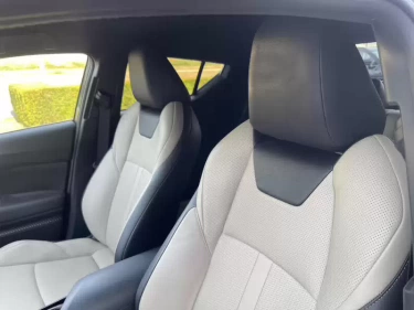 Foto van Toyota C-HR