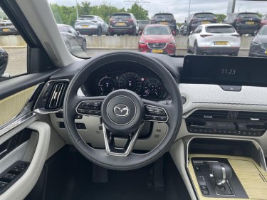 Foto van Mazda CX-80