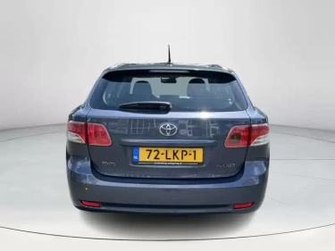 Foto van Toyota Avensis wagon