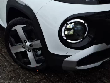 Foto van Hyundai INSTER