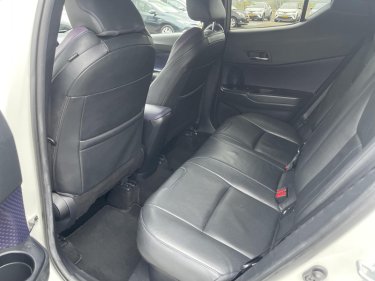 Foto van Toyota C-HR