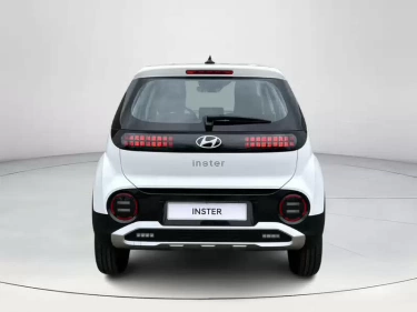 Foto van Hyundai INSTER
