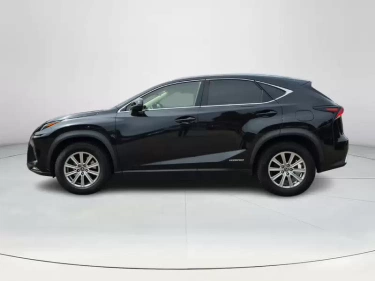 Foto van Lexus NX
