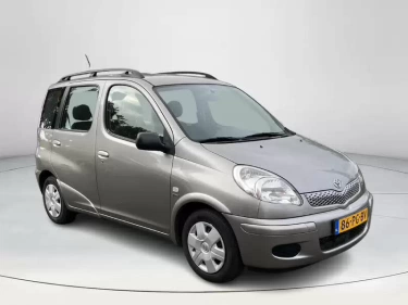 Foto van Toyota Yaris Verso
