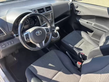 Foto van Toyota Verso-S