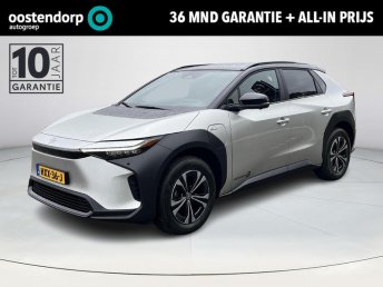 Toyota Bz4x Dynamic 71 kWh | Navigatie | Apple CarPlay/Android auto | Achteruitrijcamera | Stoelverwarming | Stuurverwarming | Panoramadak demo 2025