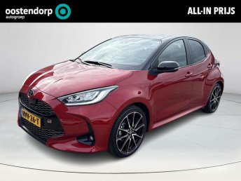Toyota Yaris 1.5 Hybrid GR Sport **NAVIGATIE/ DODEHOEK DETECTIE/ HEADS-UP DISPLAY/ 36 MAANDEN GARANTIE** occasion 2023