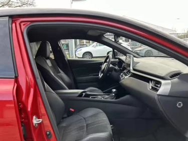 Foto van Toyota C-HR