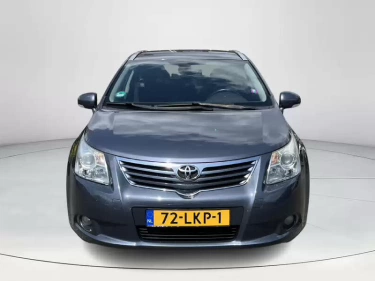 Foto van Toyota Avensis wagon
