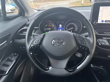 Foto van Toyota C-HR