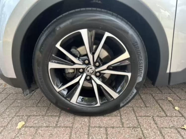Foto van Toyota C-HR