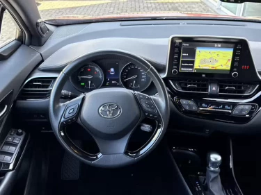 Foto van Toyota C-HR