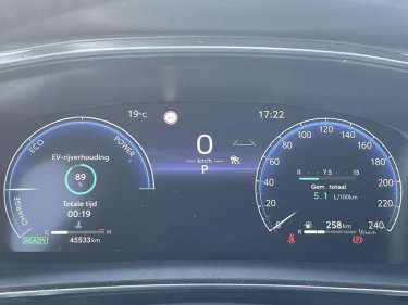 Foto van Toyota Corolla Touring Sports