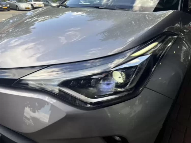 Foto van Toyota C-HR
