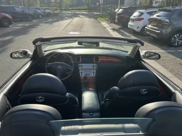 Foto van Lexus SC