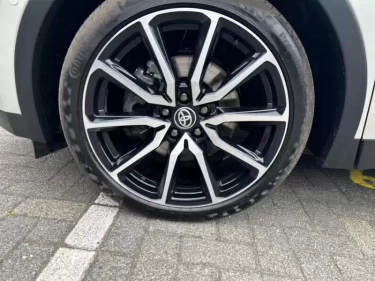 Foto van Toyota C-HR