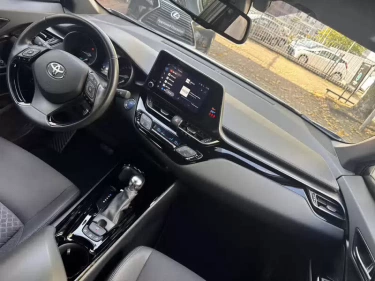 Foto van Toyota C-HR