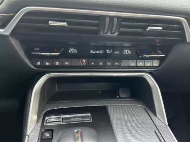 Foto van Mazda CX-60