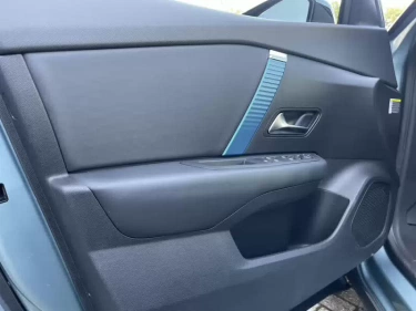 Foto van Citroën Ë-C4