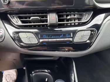 Foto van Toyota C-HR