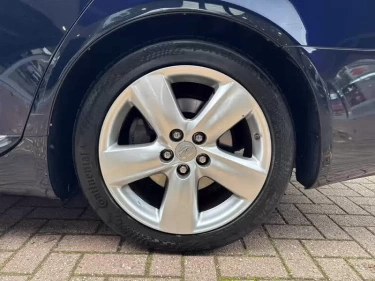 Foto van Lexus LS