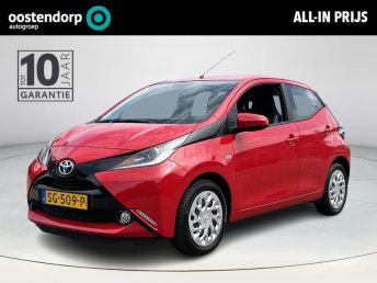 Toyota Aygo 1.0 VVT-i x-play Automaat | Airco | Navigatie | Parkeercamera | Rijklaarprijs incl. garantie | occasion 2018
