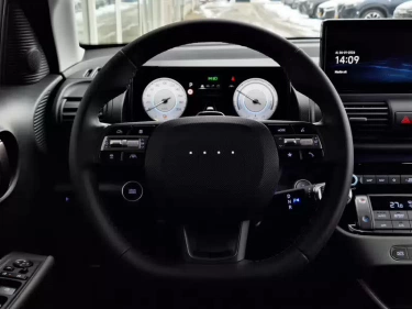 Foto van Hyundai INSTER