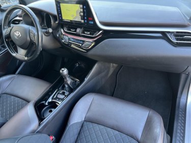 Foto van Toyota C-HR