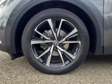 Foto van Toyota C-HR