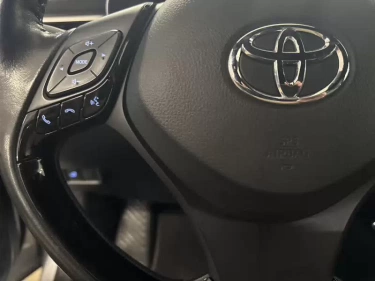 Foto van Toyota C-HR