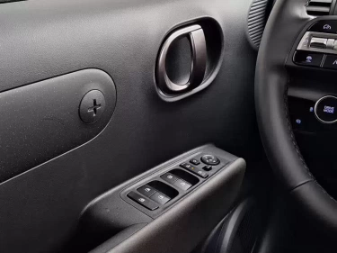 Foto van Hyundai INSTER